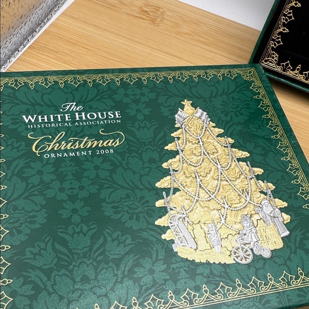 2008 White House Historical Association Christmas Ornament - Picture 3 of 6